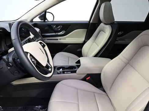 New 2026 Lincoln Corsair Premiere AWD/4WD image 13