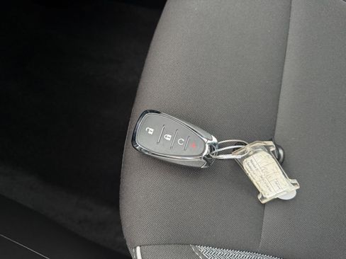 Used 2025 Chevrolet TrailBlazer LT image 22