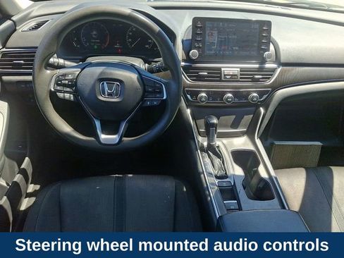 Used 2018 Honda Accord EX image 4