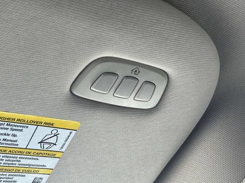 Used 2024 Ford Expedition Max XLT image 26