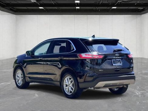 Used 2022 Ford Edge SEL AWD/4WD image 7