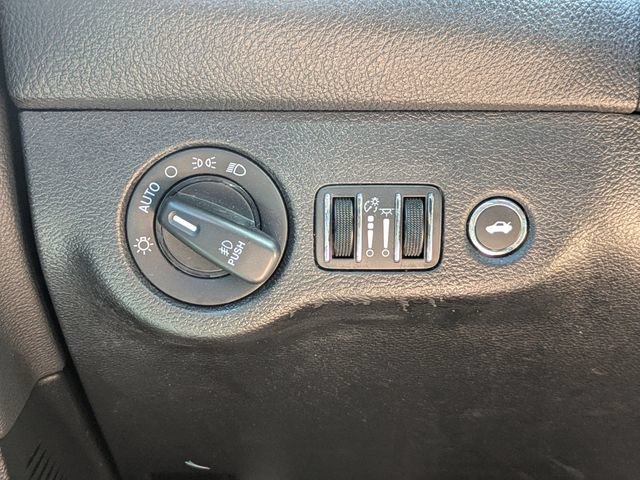 Used 2021 Dodge Challenger GT RWD image 21