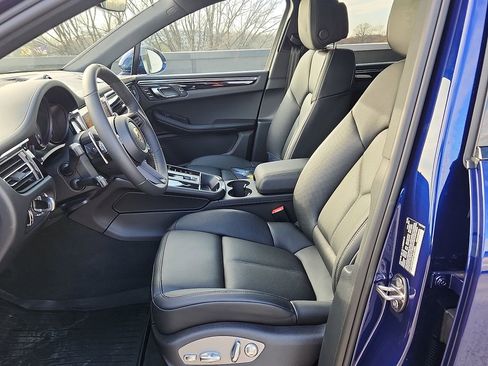 New 2026 Porsche Macan S image 5