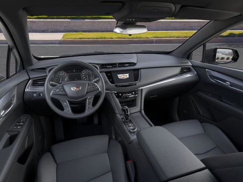 New 2026 Cadillac XT5 Luxury image 15