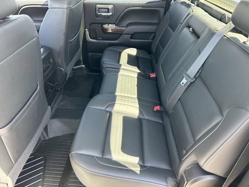 Used 2019 GMC Sierra 3500 SLT AWD/4WD image 17