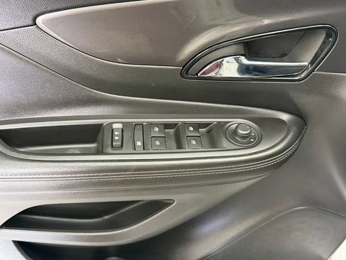 Used 2019 Buick Encore Preferred FWD image 11