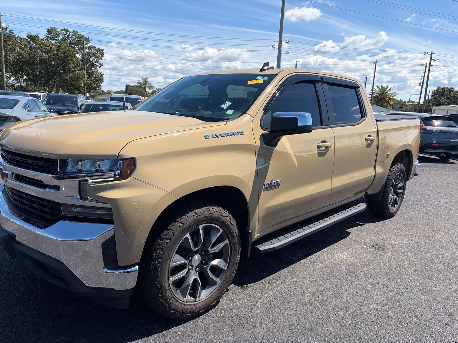 Used 2021 Chevrolet Silverado 1500 LT RWD image 3
