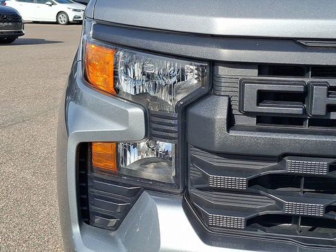 Used 2023 Chevrolet Silverado 1500 Custom image 13