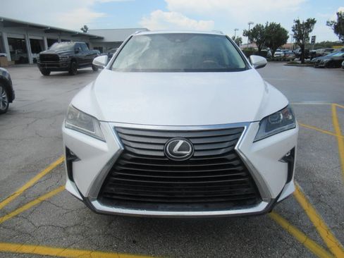 Used 2017 Lexus RX 350 FWD image 3