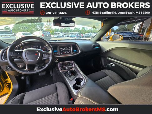 Used 2018 Dodge Challenger SXT w/ Blacktop Package image 14