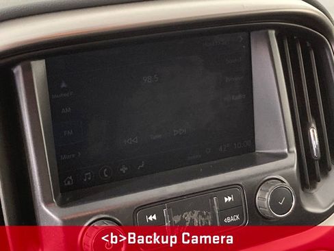 Used 2021 Chevrolet Colorado Z71 image 3