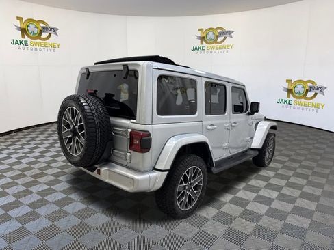 Used 2024 Jeep Wrangler High Altitude image 10