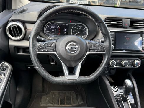 Used 2021 Nissan Versa SR image 18