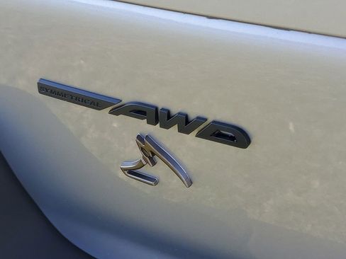 New 2026 Subaru Outback Touring XT AWD/4WD image 32