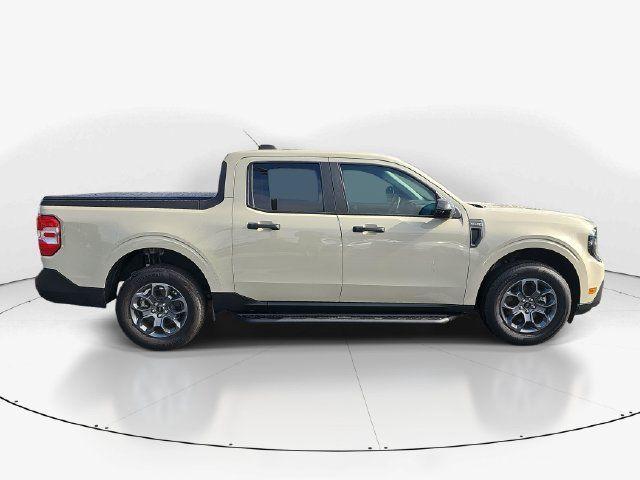 Certified 2025 Ford Maverick XLT w/ XLT Luxury Package FWD image 2