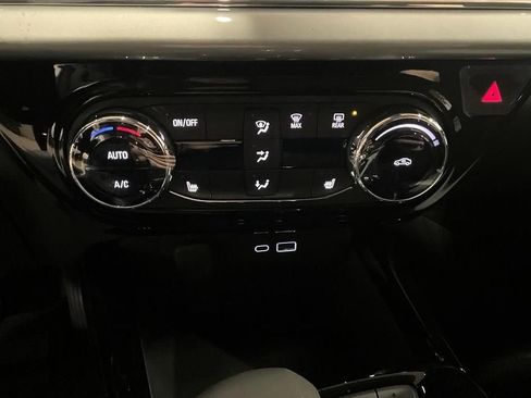 New 2026 Chevrolet Trax LT w/ Driver Confidence Package FWD image 21