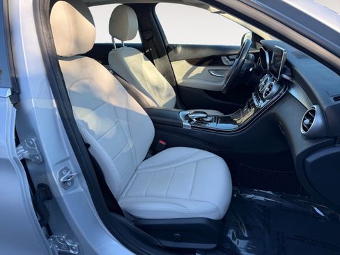 Used 2017 Mercedes-Benz C 300 C 300 image 19