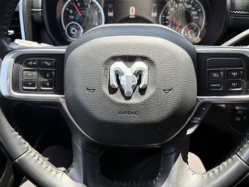 Used 2022 RAM 2500 Laramie AWD/4WD image 18