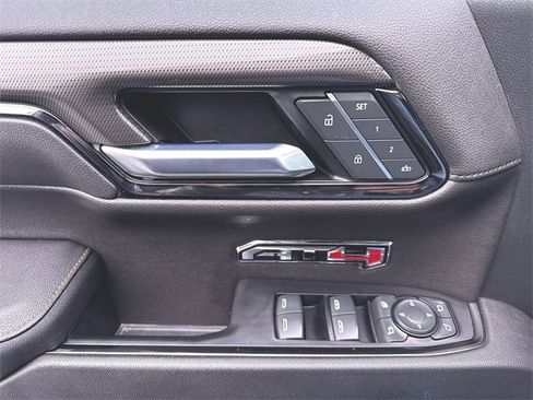 Used 2022 GMC Sierra 1500 AT4 w/ AT4 Premium Package image 24