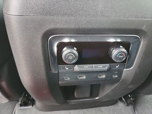 New 2026 GMC Yukon Elevation w/ Elevation Premium Package image 11