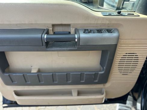 Used 2016 Ford F350 Lariat w/ Lariat Ultimate Package image 16