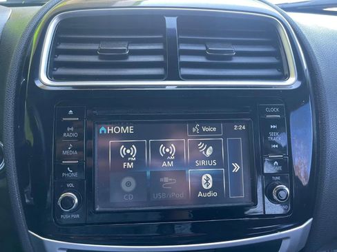 Used 2017 Mitsubishi Outlander Sport SEL AWD/4WD image 19