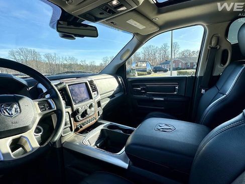 Used 2018 RAM 2500 Laramie image 9