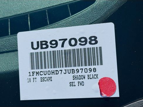 Used 2018 Ford Escape SEL image 37