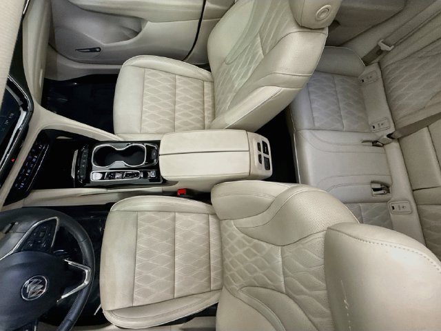 Used 2022 Buick Envision Avenir w/ Technology Package II FWD image 23