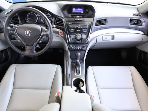 Used 2018 Acura ILX FWD image 16