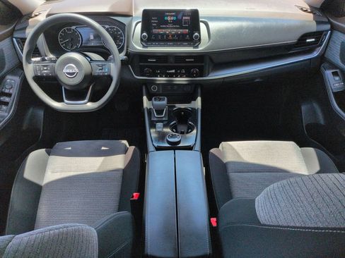 Used 2023 Nissan Rogue SV AWD/4WD image 14