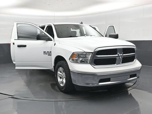 Used 2023 RAM 1500 Classic SLT w/ Electronics Group AWD/4WD image 54