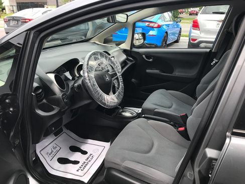 Used 2012 Honda Fit image 9