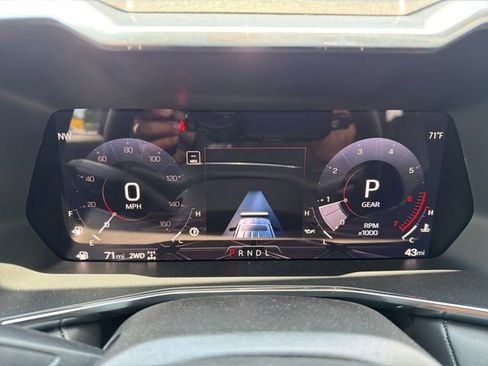 New 2026 GMC Canyon Elevation w/ Convenience Package AWD/4WD image 11