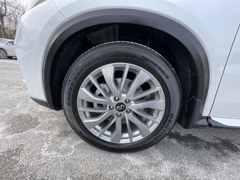 Used 2023 INFINITI QX50 Luxe image 26