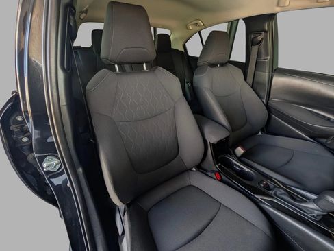 Used 2020 Toyota Corolla LE FWD image 22