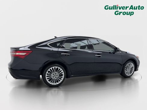 Used 2016 Toyota Avalon Limited FWD image 9