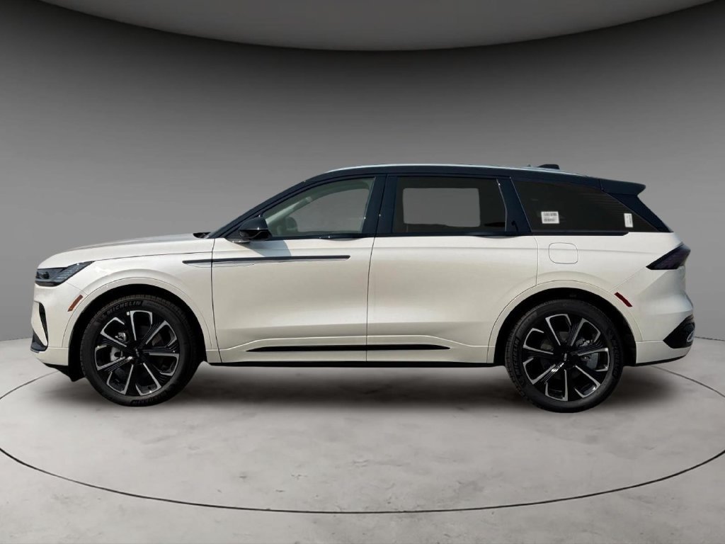 New 2026 Lincoln Nautilus Reserve AWD/4WD image 8