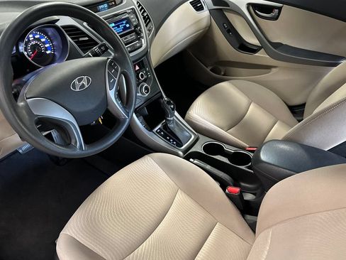Used 2016 Hyundai Elantra SE FWD image 10