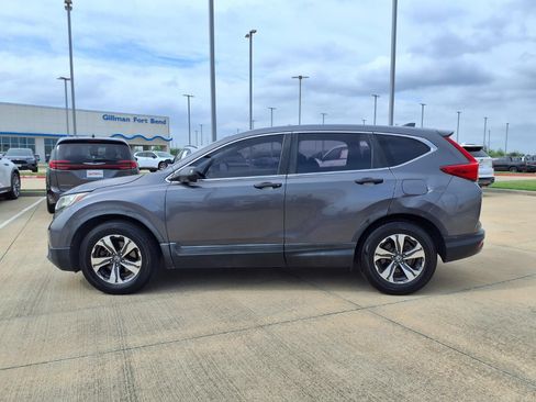 Used 2018 Honda CR-V LX image 3