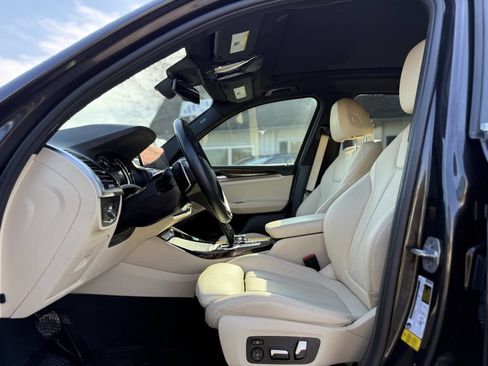 Used 2019 BMW X3 sDrive30i w/ Convenience Package image 11