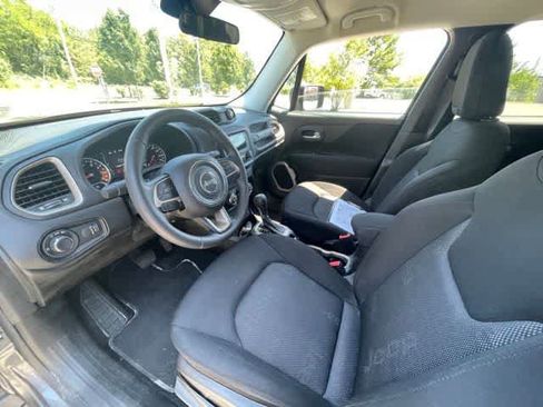 Used 2017 Jeep Renegade Sport w/ Power & Air Group AWD/4WD image 11