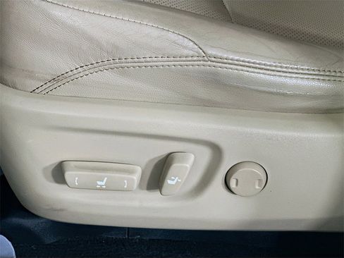 Used 2019 Toyota 4Runner Limited image 22