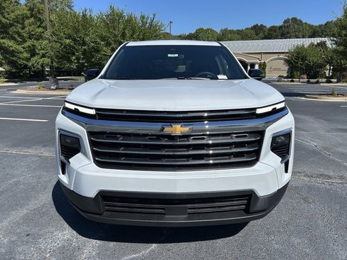 New 2026 Chevrolet Traverse LT image 18