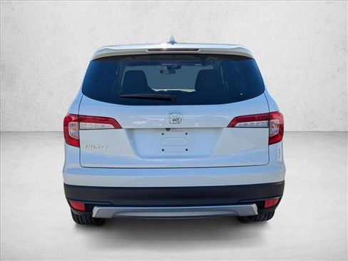 Used 2019 Honda Pilot EX image 6