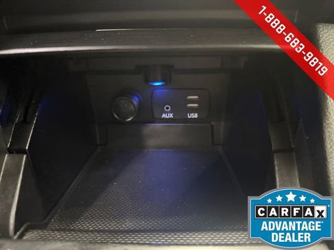 Used 2017 Subaru Outback 2.5i Limited image 17