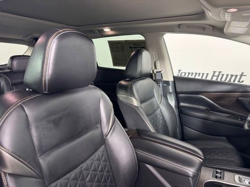 Used 2024 Nissan Murano Platinum w/ Cargo Package image 32