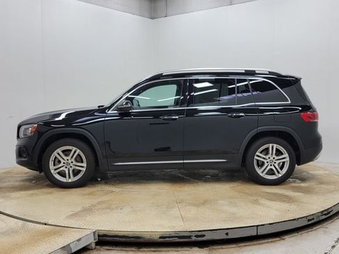 Used 2023 Mercedes-Benz GLB 250 4MATIC image 8