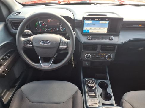 Certified 2024 Ford Maverick XL FWD image 11