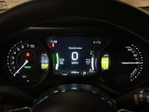 Used 2025 Jeep Wrangler Sahara w/ Safety Group AWD/4WD image 13